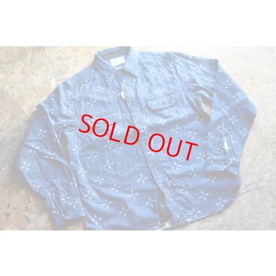 画像1: サムライジーンズ 業平菱金魚柄ジャガードワークシャツ