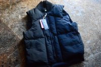 Colimbo テンプコシグネチャーダウンベスト「Tempco Signature Down Vest」