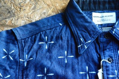 画像2: サムライジーンズ 業平菱金魚柄ジャガードワークシャツ