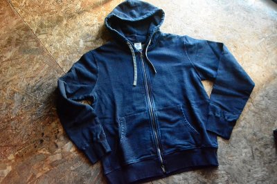 画像1: 柿渋染めインディゴスウェットパーカー