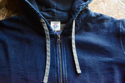 画像2: 柿渋染めインディゴスウェットパーカー
