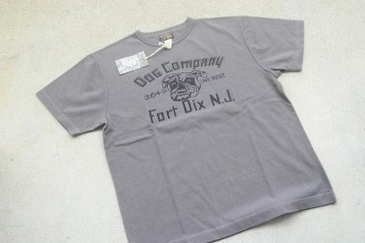 画像2: COLIMBO ノーウォークコットンプリントTシャツ「FORT DIX BULLDOG」柄