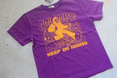 画像2: COLIMBO ノーウォークコットンプリントTシャツ「BIGFOOT HIKKING」柄